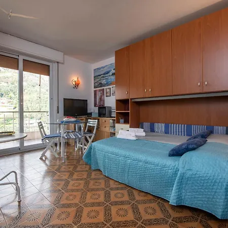 239 - Casa Del Sole Vista Mare - 5minuti A Piedi Dal Mare - Parcheggio Privato