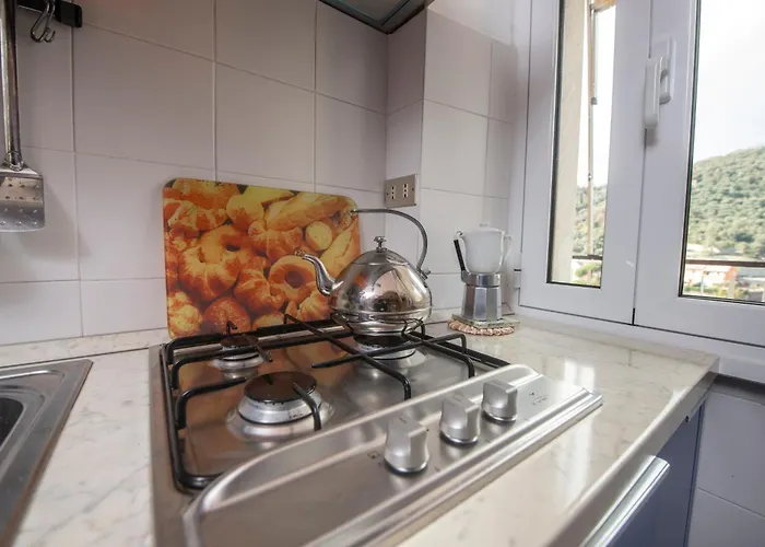 239 - Casa Del Sole Vista Mare - 5minuti A Piedi Dal Mare - Parcheggio Privato *