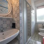 239 - Casa Del Sole Vista Mare - 5minuti A Piedi Dal Mare - Parcheggio Privato 아파트 *