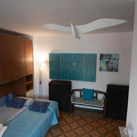 239 - Casa Del Sole Vista Mare - 5minuti A Piedi Dal Mare - Parcheggio Privato