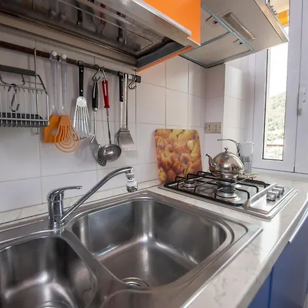 239 - Casa Del Sole Vista Mare - 5minuti A Piedi Dal Mare - Parcheggio Privato